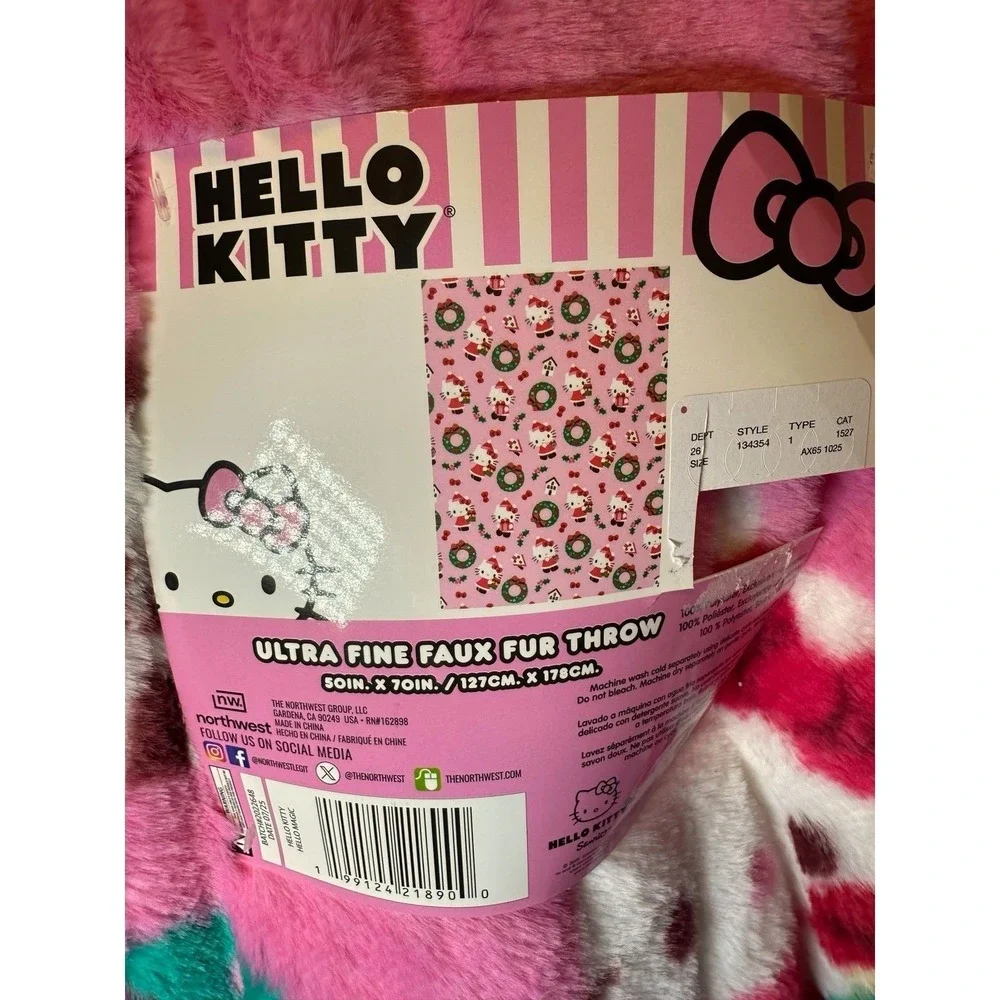Hello Kitty Ultra Fine Faux Fur Throw Blanket 50x70 Christmas Holiday Santa